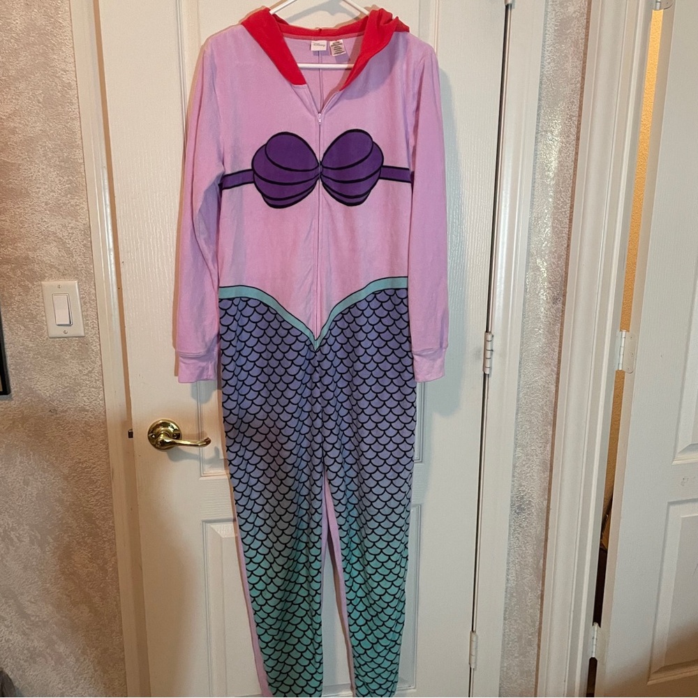 Women’s Ariel little mermaid onesie size small/ medium